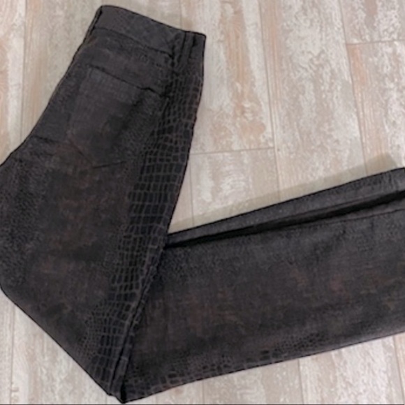 Animal Print Pants Size 4 Distressed Brown By Bamboo Traders - Picture 5 of 6